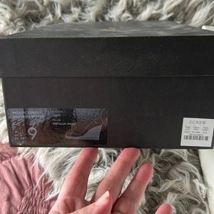 Beautiful 3 in platform wedge espadrilles metallic gold